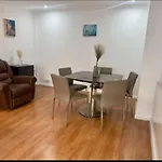 Charming 2Br Flat In Nottingham Terrace